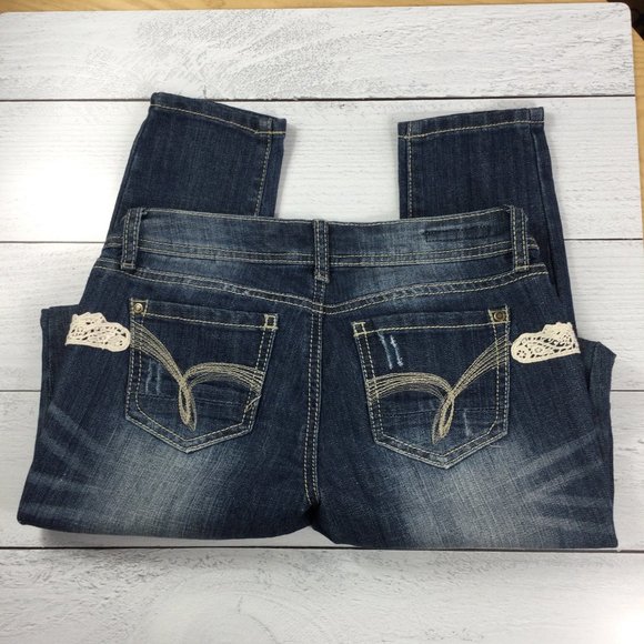 Hot Kiss Skinny Lily, White Lace Details, Size 5 - Picture 7 of 13